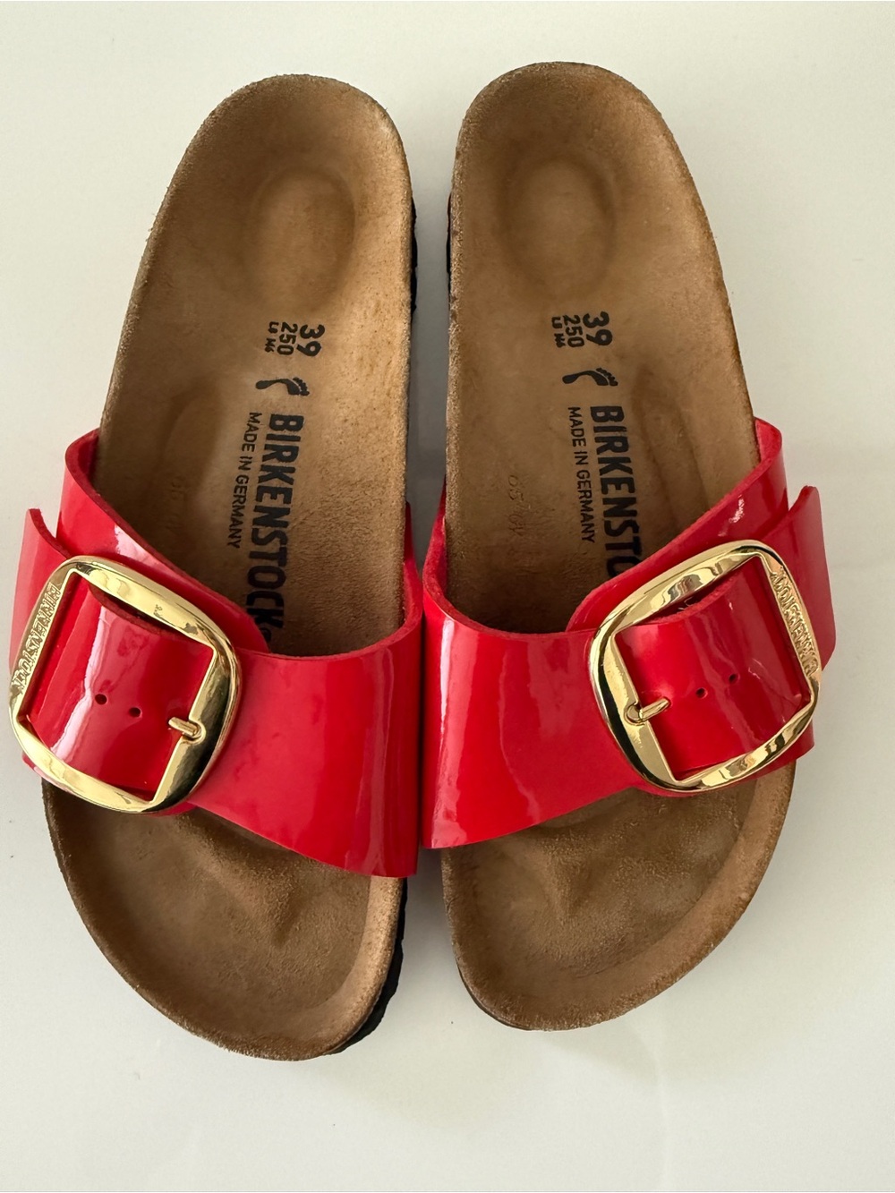 NWOB BIRKENSTOCK Big Buckle Madrid Slides Sandals High Shiny Red 39